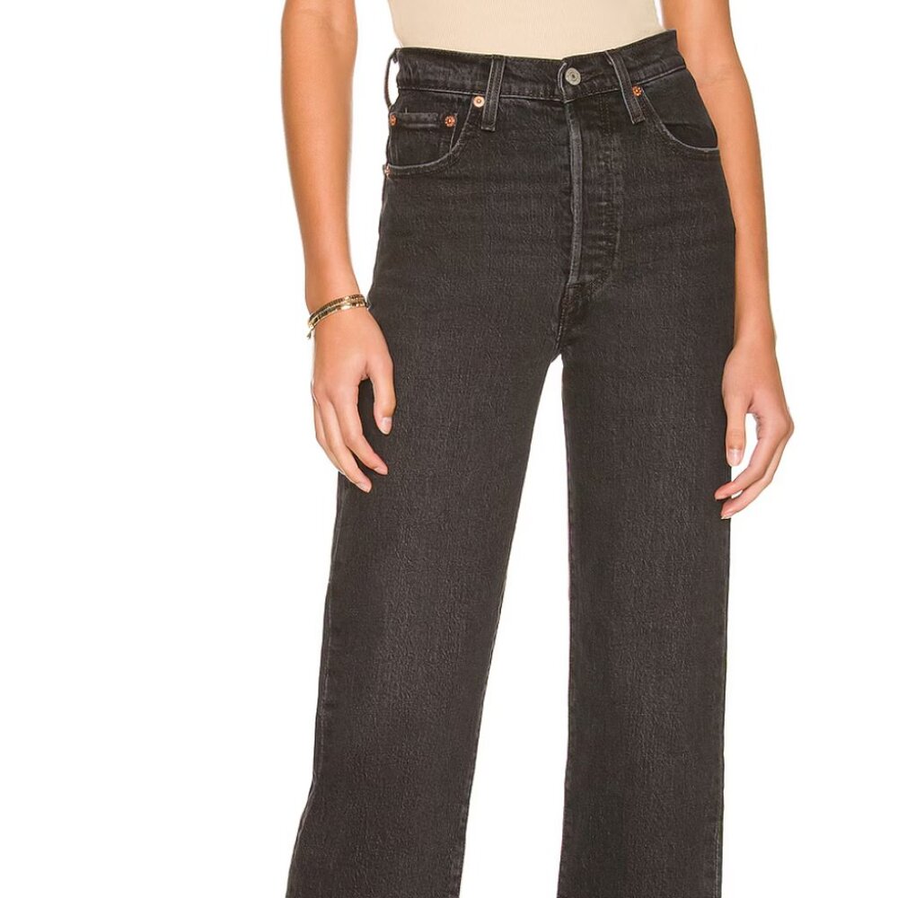 LEVIS RIBCAGE STRAIGHT BLACK JEANS